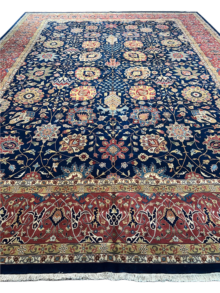 Navy Blue &amp; Burgundy Agra Style Floral Rug – 14’ x 19’