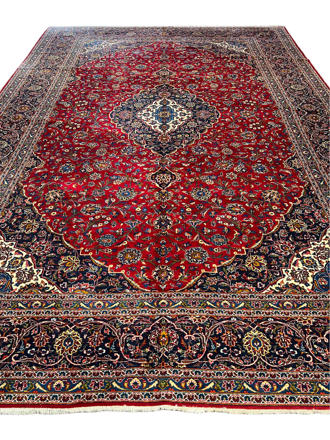 Red &amp; Navy Kashan Style Medallion Rug – 11’1” x 16’7”
