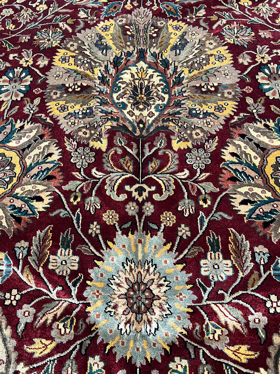 Burgundy &amp; Gold Floral Agra Style Rug – 11’11” x 15’1”
