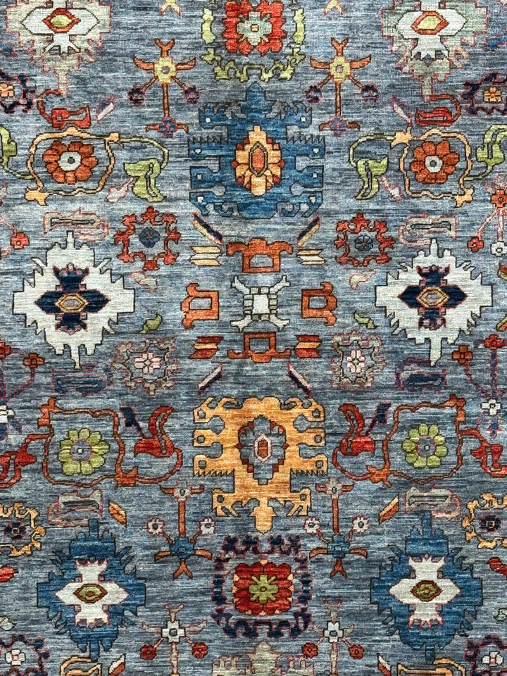 The Azura – Slate Blue &amp; Ivory Geometric Rug – 5’1” x 7’7”