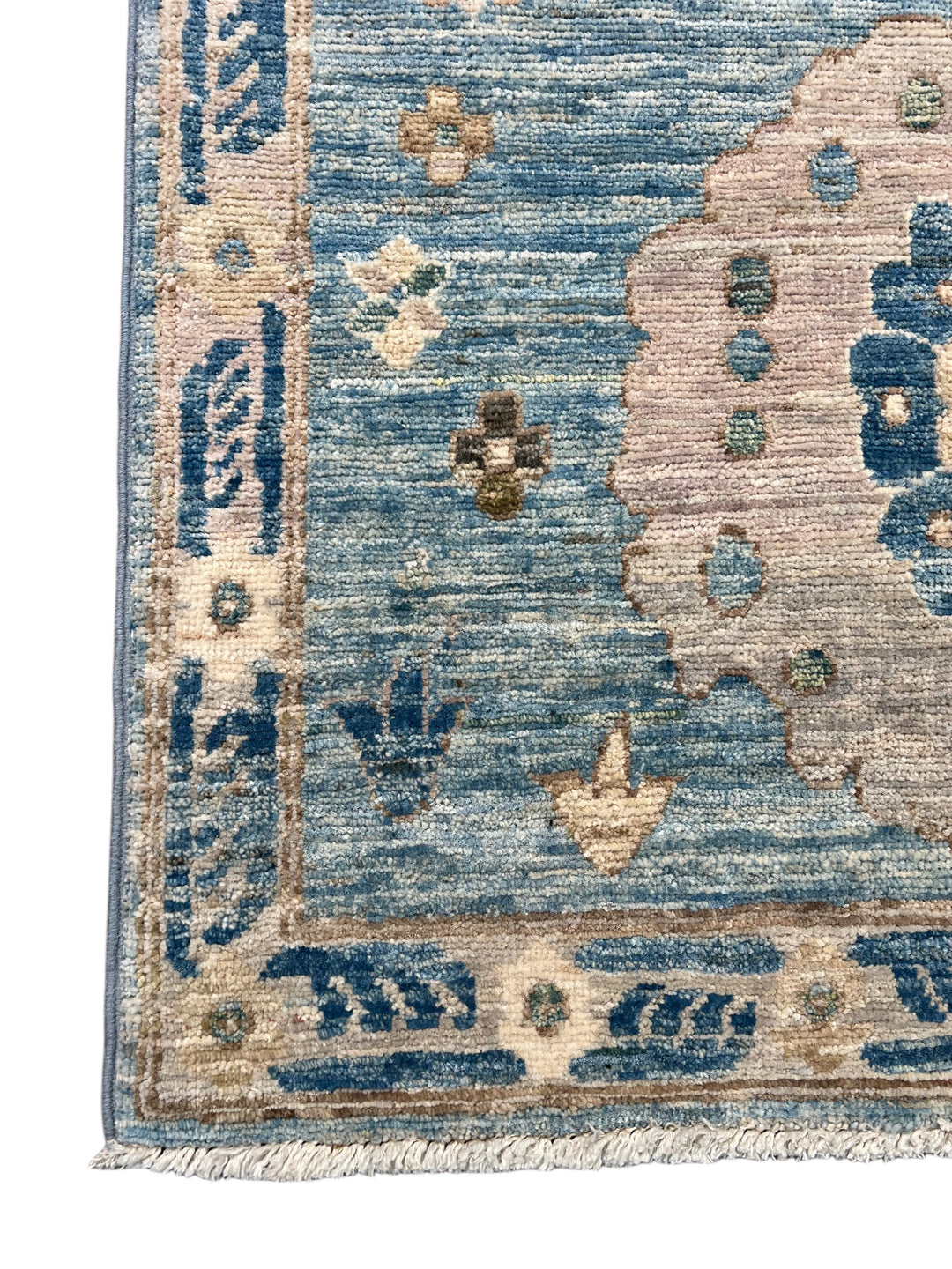The Celestine – Soft Blue &amp; Ivory Botanical Rug – 5’1” x 7’10”