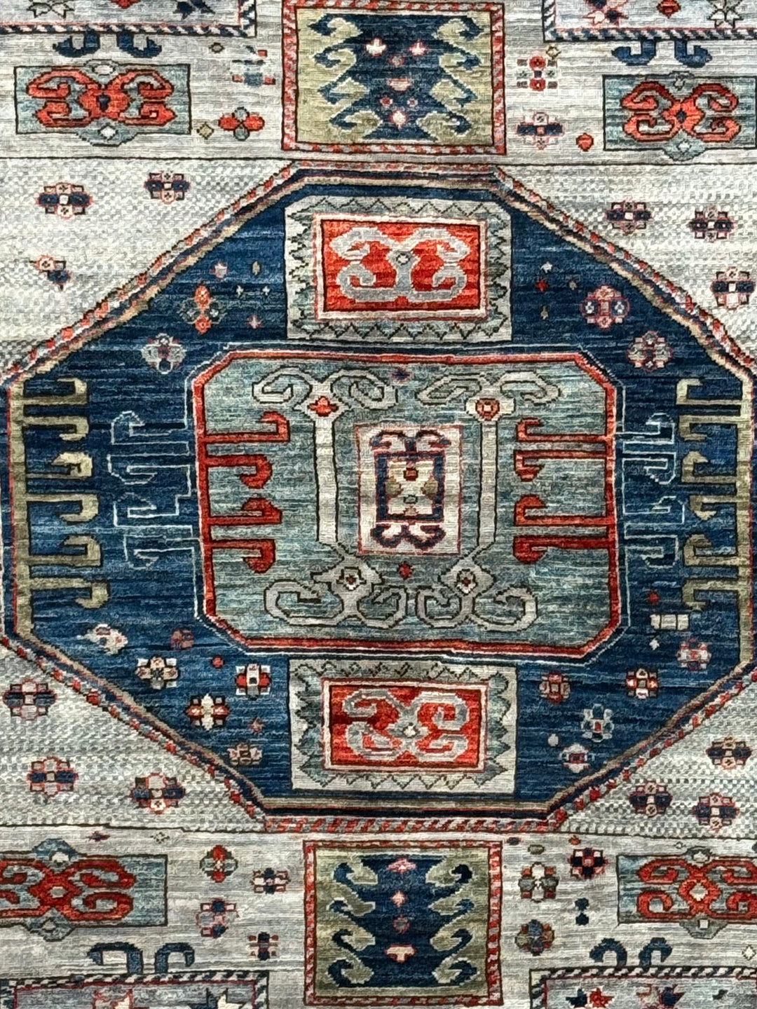 The Caspian – Slate Blue, Navy &amp; Rust Geometric Medallion Rug – 5’0” x 6’7”