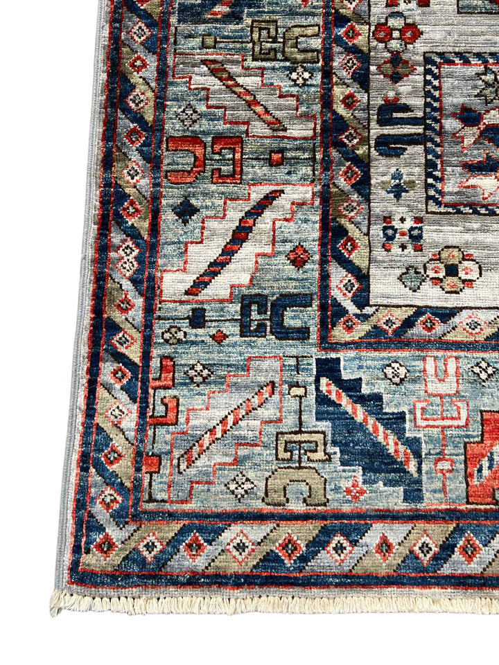 The Caspian – Slate Blue, Navy &amp; Rust Geometric Medallion Rug – 5’0” x 6’7”