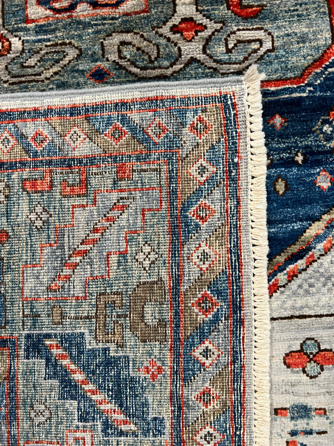 The Caspian – Slate Blue, Navy &amp; Rust Geometric Medallion Rug – 5’0” x 6’7”