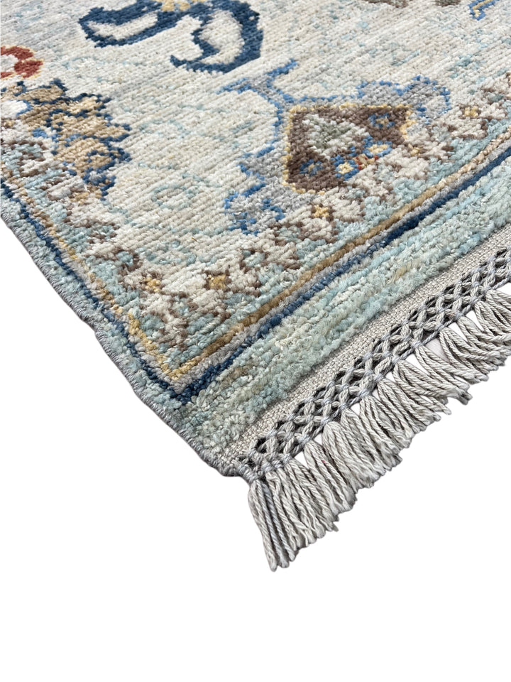 Serena – Pale Blue &amp; Ivory Ushak Style Rug – 3’0” x 5’0”