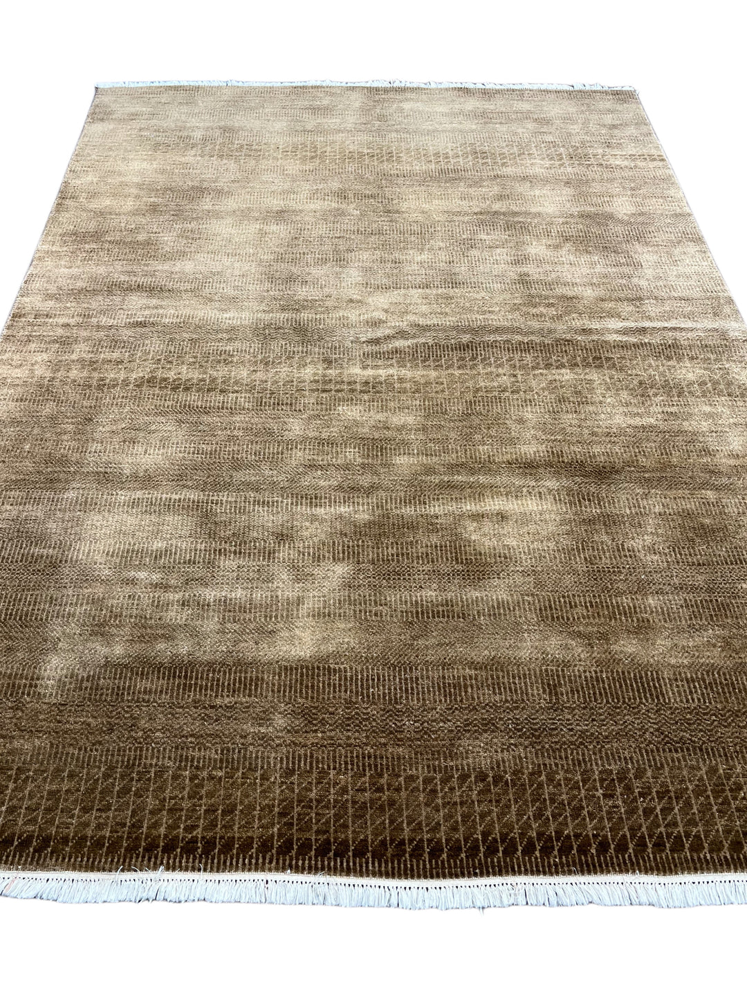 Soren – Taupe &amp; Mocha Textured Modern Rug – 5’0” x 6’10”