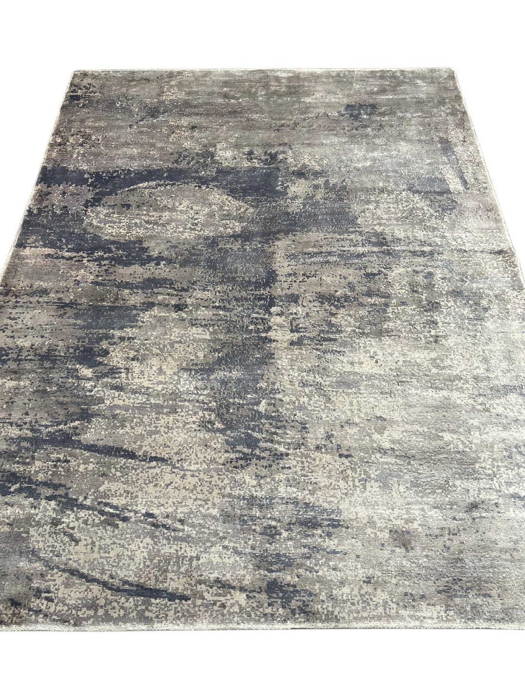 Silver Horizon - Dusty Blue &amp; Smoky Lavender Abstract Modern Rug – 5’7” x 7’5”
