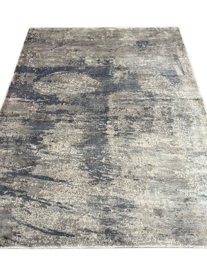 Silver Horizon - Dusty Blue &amp; Smoky Lavender Abstract Modern Rug – 5’7” x 7’5”