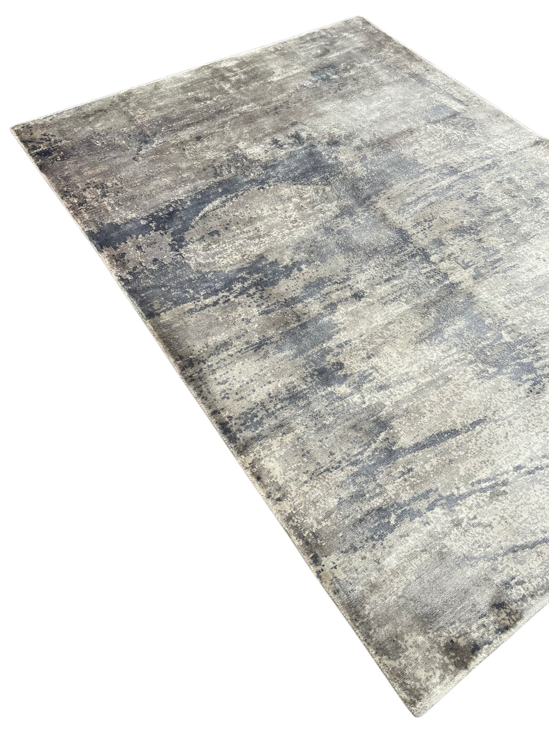 Silver Horizon - Dusty Blue &amp; Smoky Lavender Abstract Modern Rug – 5’7” x 7’5”