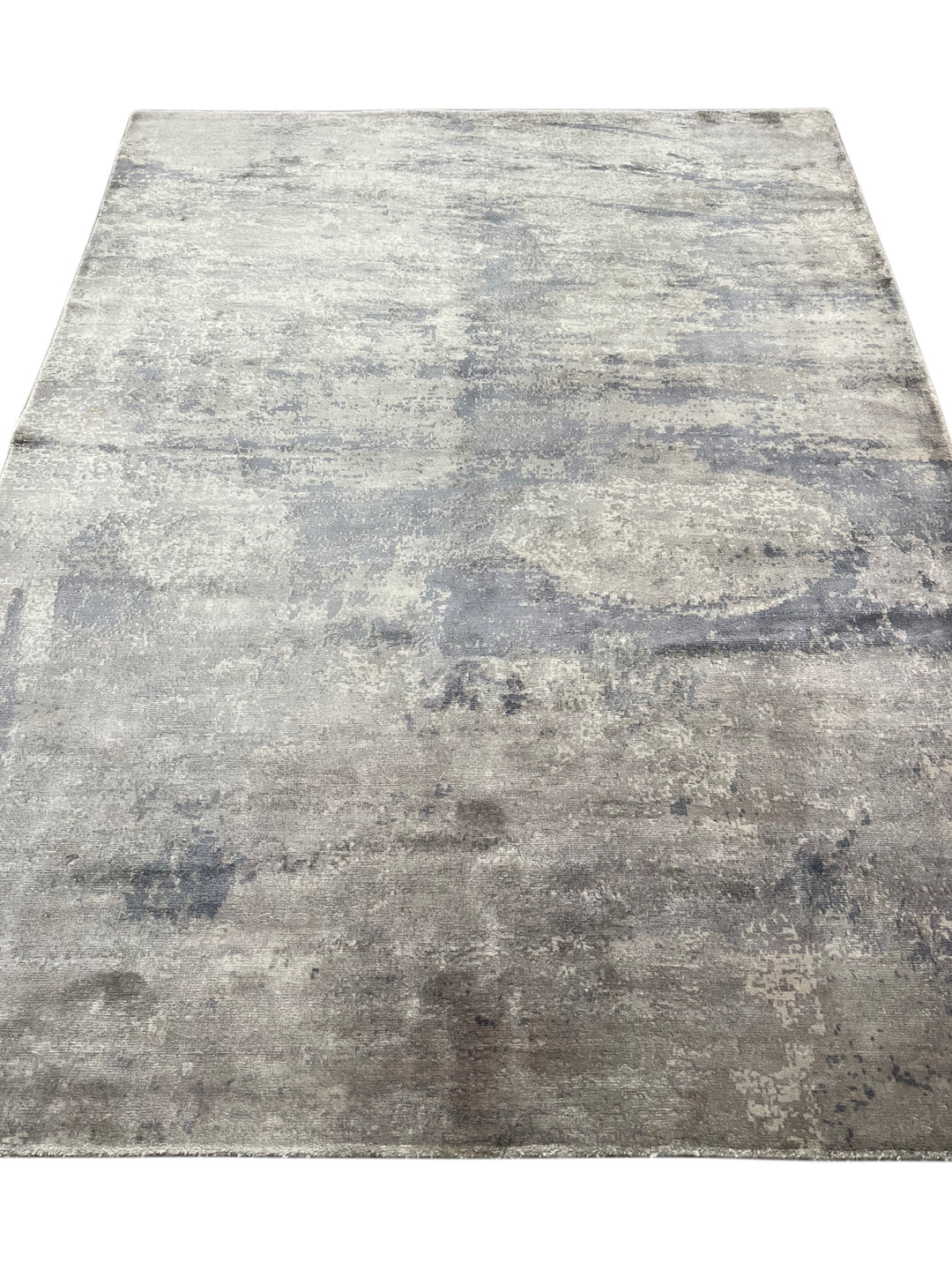 Silver Horizon - Dusty Blue &amp; Smoky Lavender Abstract Modern Rug – 5’7” x 7’5”