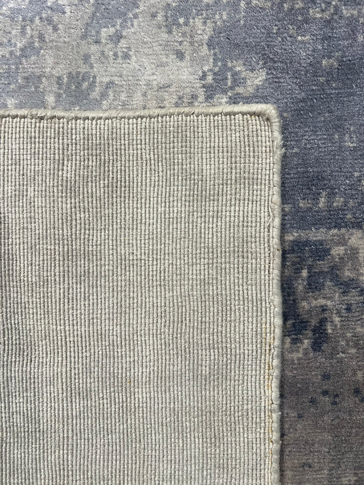Silver Horizon - Dusty Blue &amp; Smoky Lavender Abstract Modern Rug – 5’7” x 7’5”