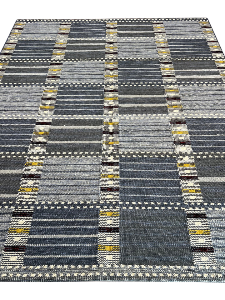 Nordic Mosaic - Denim Blue &amp; Grey Geometric Flatweave Rug – 8’1” x 10’0”