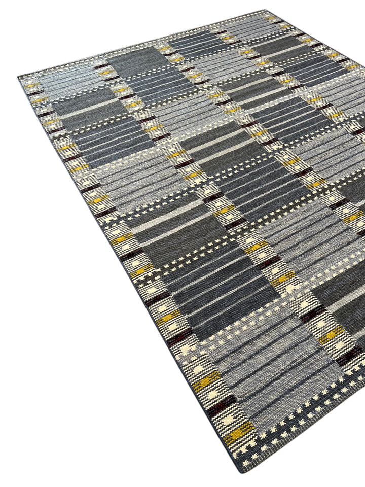 Nordic Mosaic - Denim Blue &amp; Grey Geometric Flatweave Rug – 8’1” x 10’0”