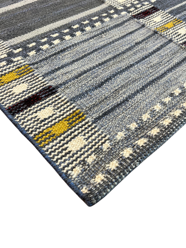 Nordic Mosaic - Denim Blue &amp; Grey Geometric Flatweave Rug – 8’1” x 10’0”