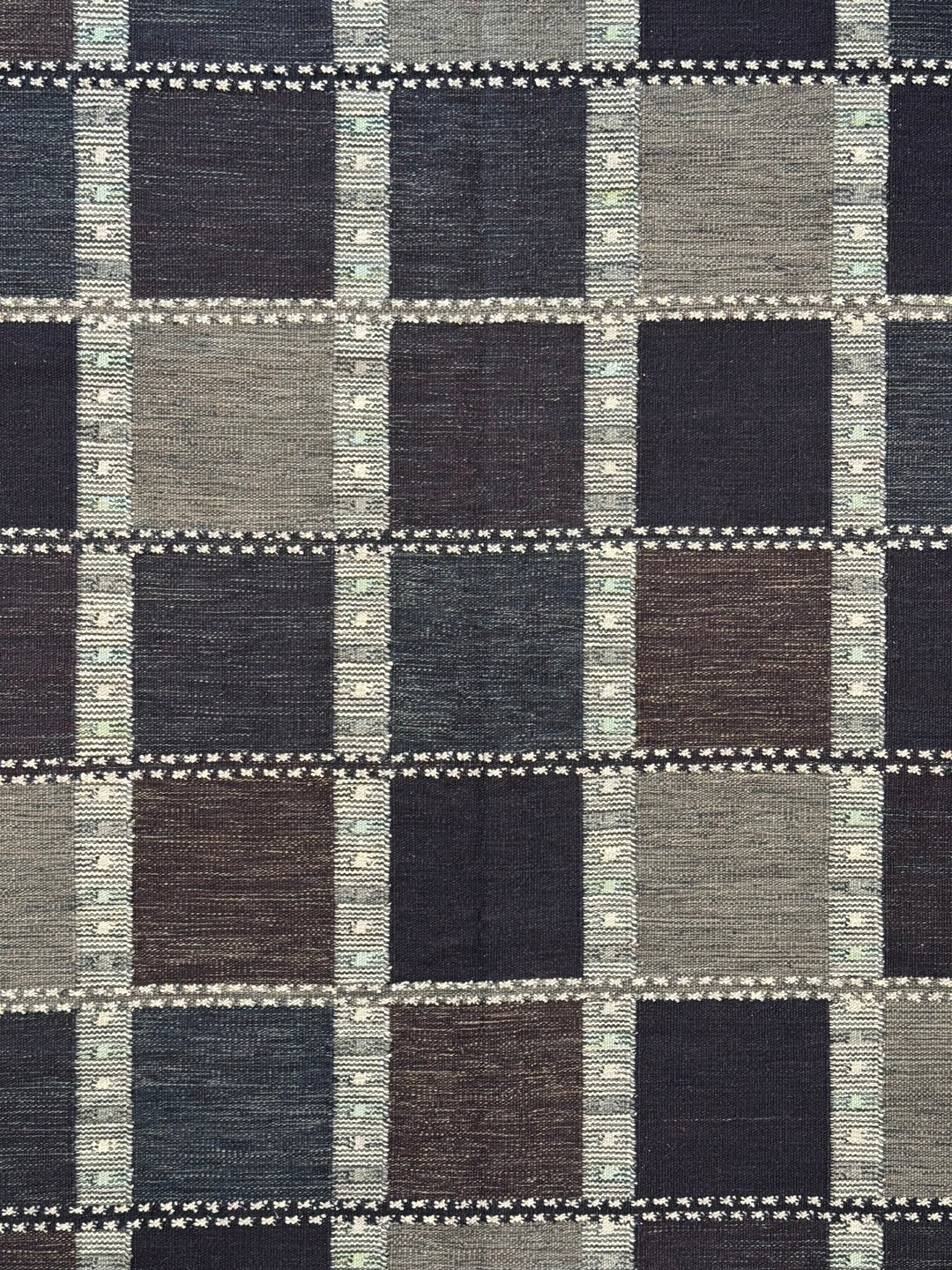 Midnight Tartan - Navy Blue &amp; Charcoal Geometric Flatweave Rug – 8’3” x 10’2”