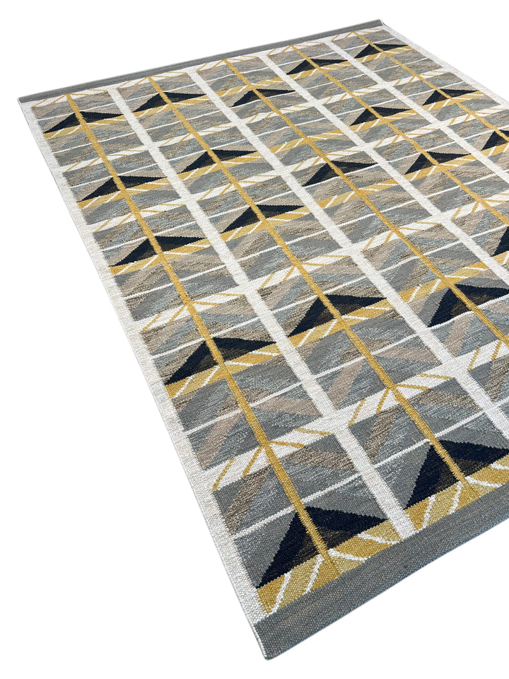 Golden Arrows - Slate Blue, Mustard &amp; Ivory Geometric Flatweave Rug – 8’0” x 10’0”
