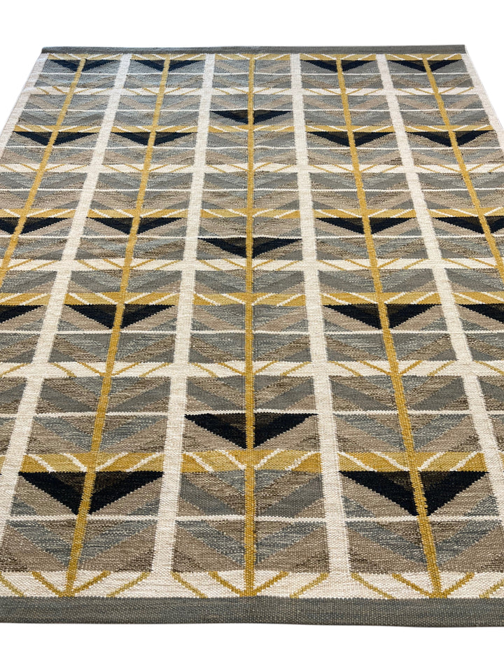 Golden Arrows - Slate Blue, Mustard &amp; Ivory Geometric Flatweave Rug – 8’0” x 10’0”