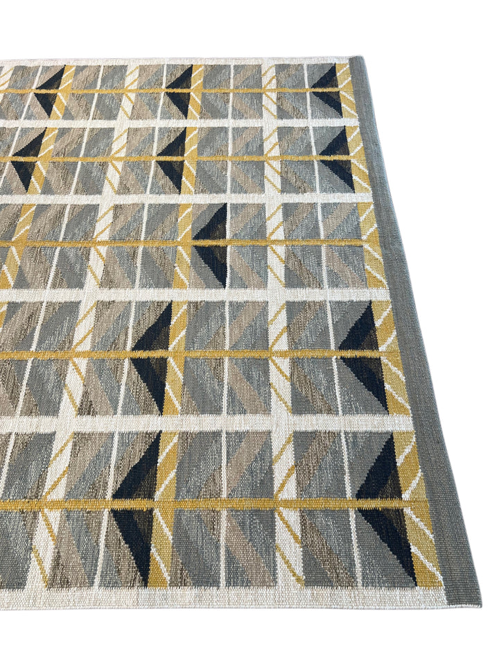 Golden Arrows - Slate Blue, Mustard &amp; Ivory Geometric Flatweave Rug – 8’0” x 10’0”