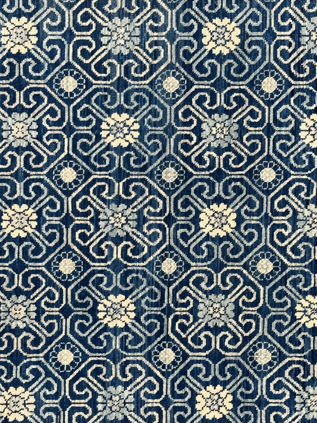 The Midnight Arabesque – Navy Blue, Ivory &amp; Soft Blue Ornamental Rug – 4’5” x 6’0”