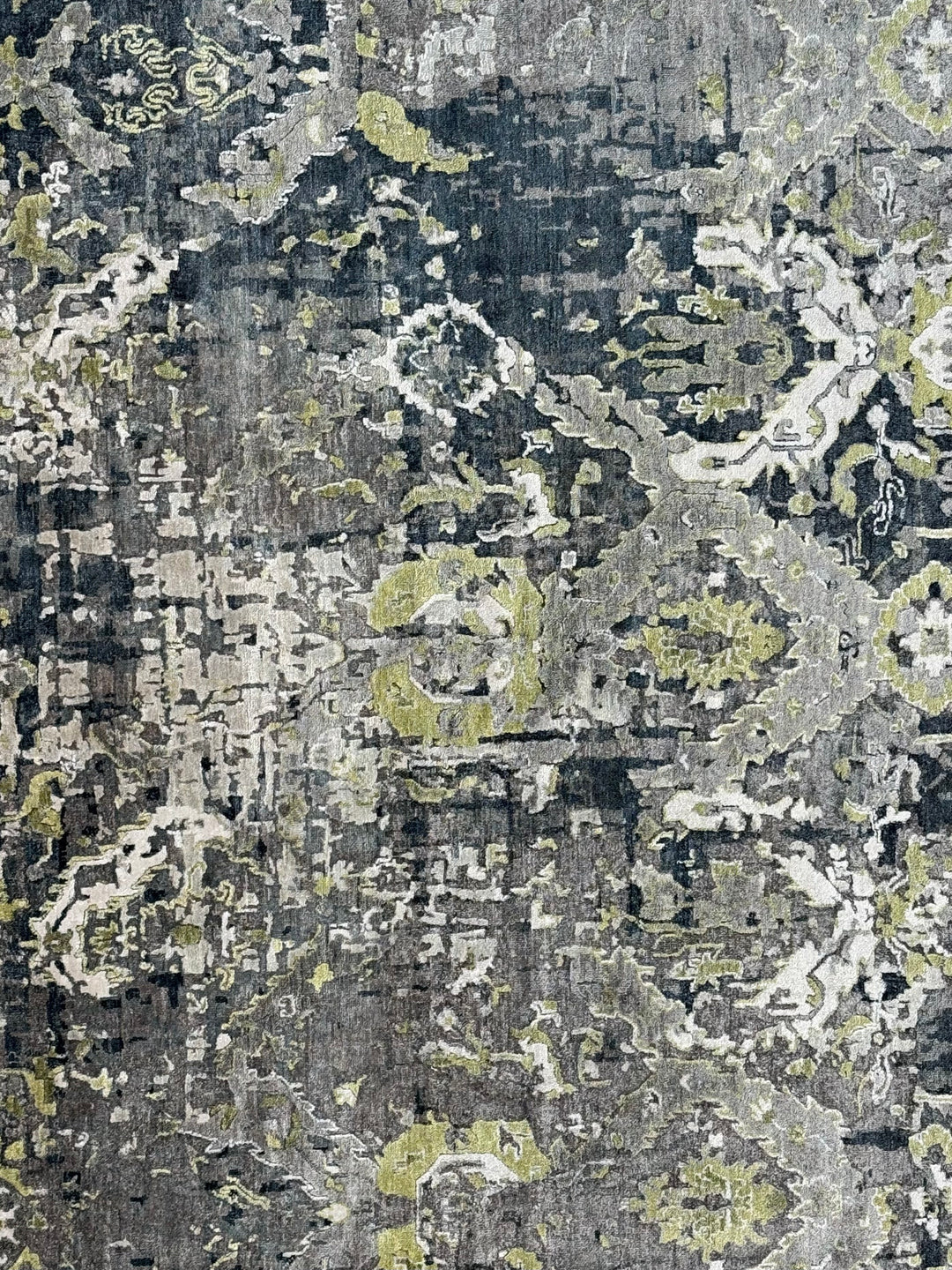 The Verdant Eclipse – Charcoal Gray, Sage Green &amp; Ivory Abstract Rug – 4’10” x 8’10”