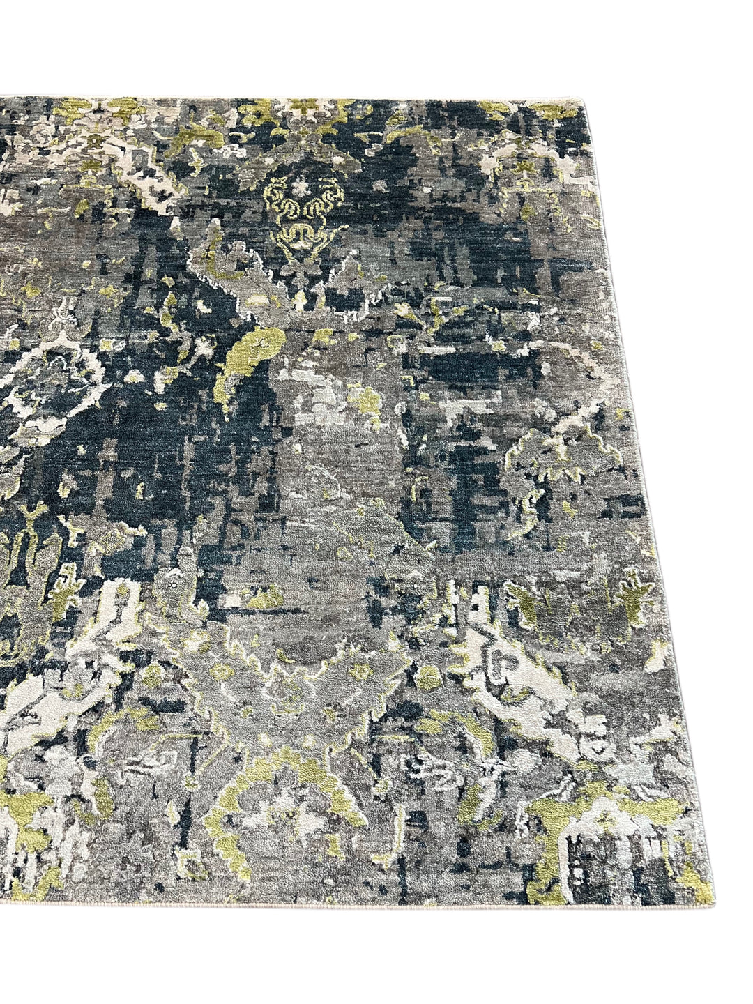 The Verdant Eclipse – Charcoal Gray, Sage Green &amp; Ivory Abstract Rug – 4’10” x 8’10”