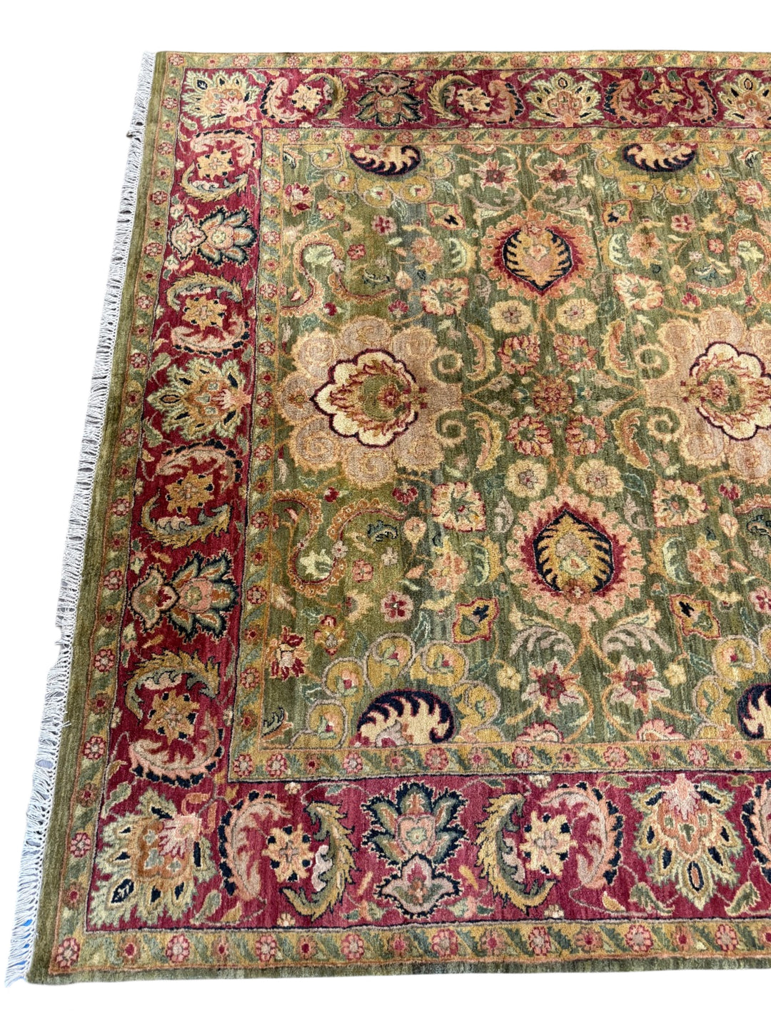 Sage Garden Traditional Wool Rug – 7’11” x 10’0”