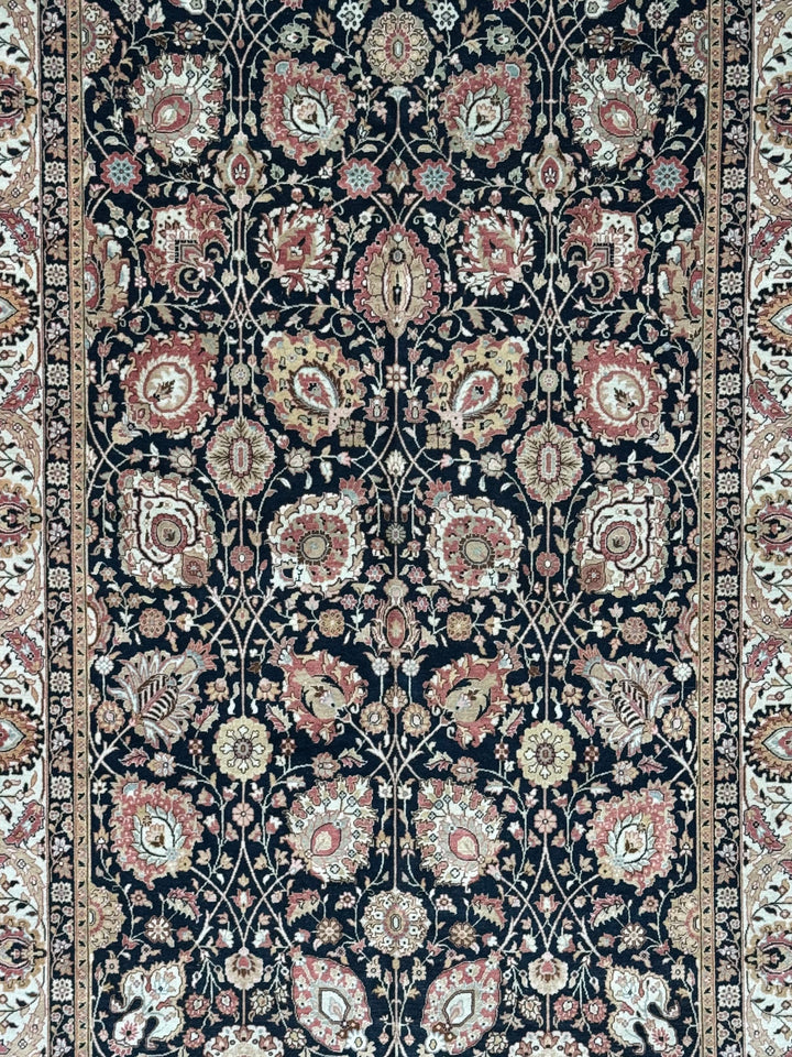 The Midnight Garden - Navy Blue &amp; Dusty Rose Floral Rug – 5’11” x 8’10”