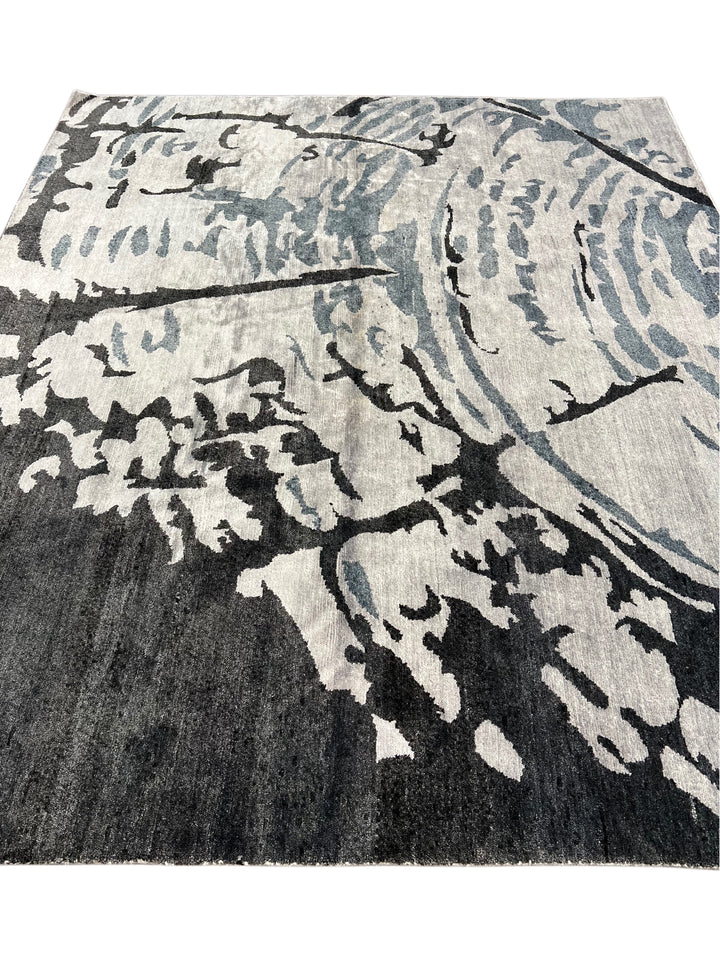 Silver Reverie - Silver Grey &amp; Charcoal Abstract Modern Rug  – 6’5” x 7’6”