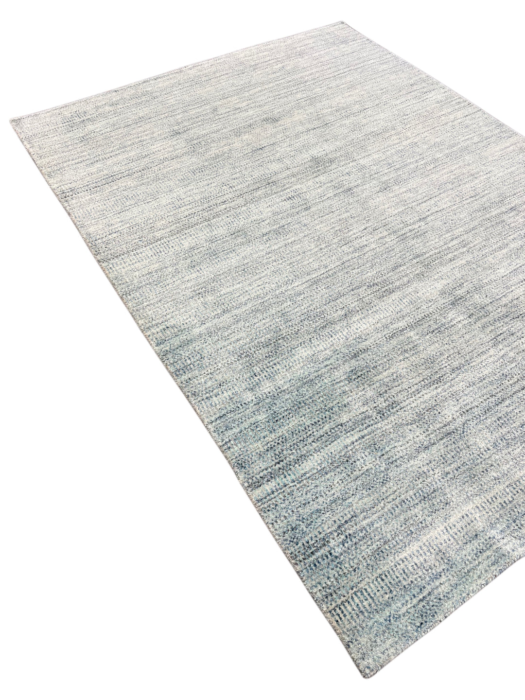 Silver Mist – Soft Blue &amp; Silver Gray Modern Textured Rug – 5’2” x 7’1”