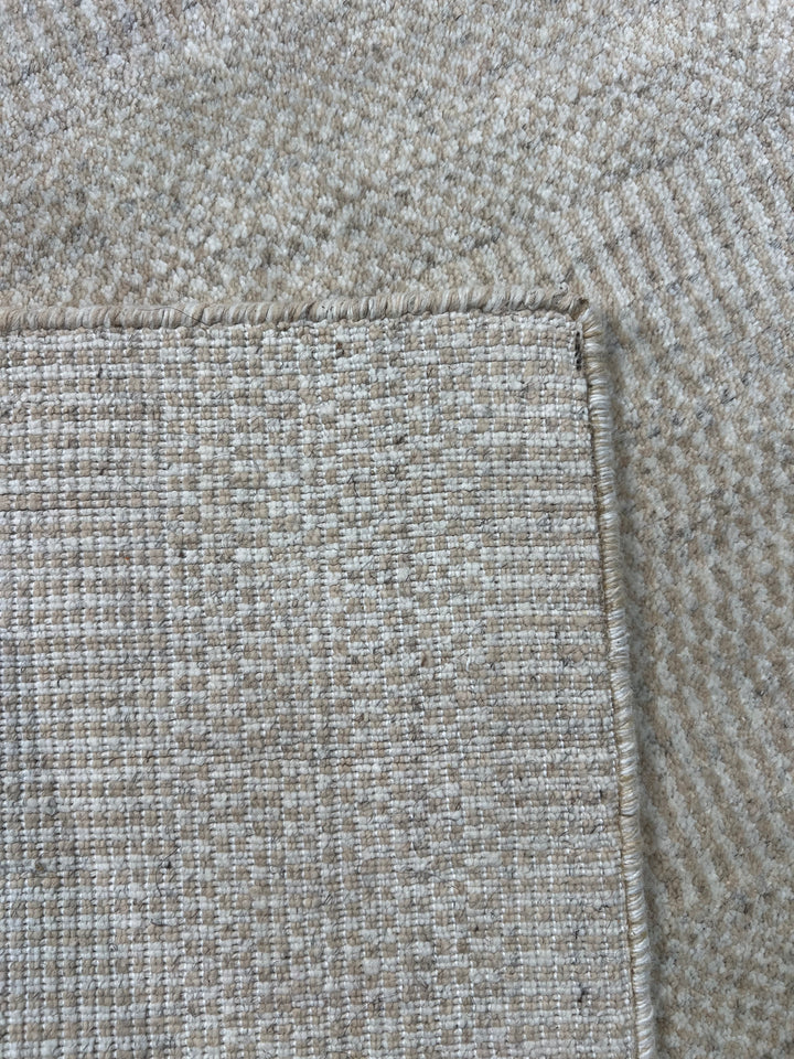 Ivory Dune – Ivory &amp; Light Beige Modern Textured Rug – 3’0” x 5’0”