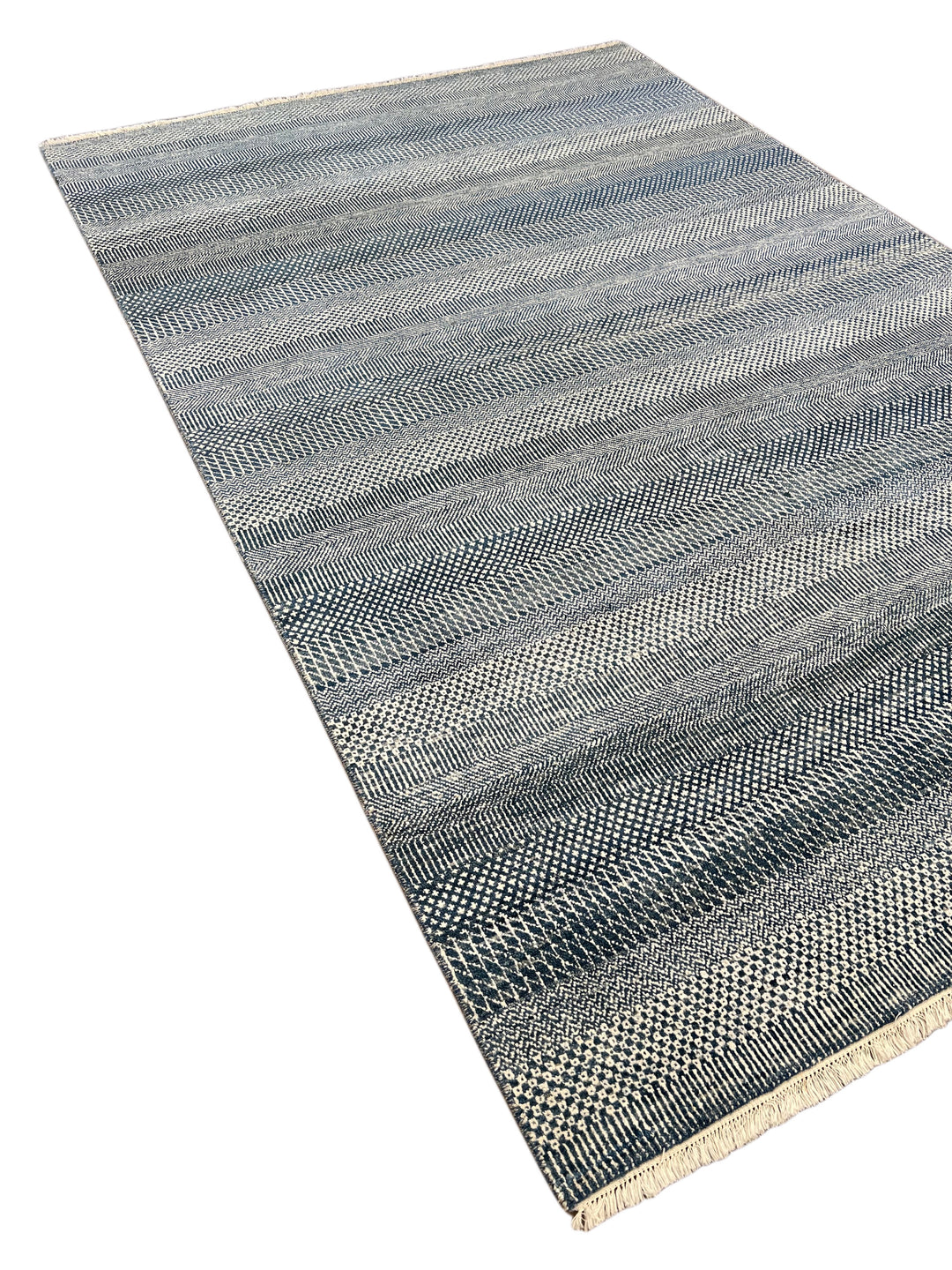 Indigo Cadence – Navy Blue &amp; Ivory Geometric Striped Modern Rug – 6’0” x 9’0”