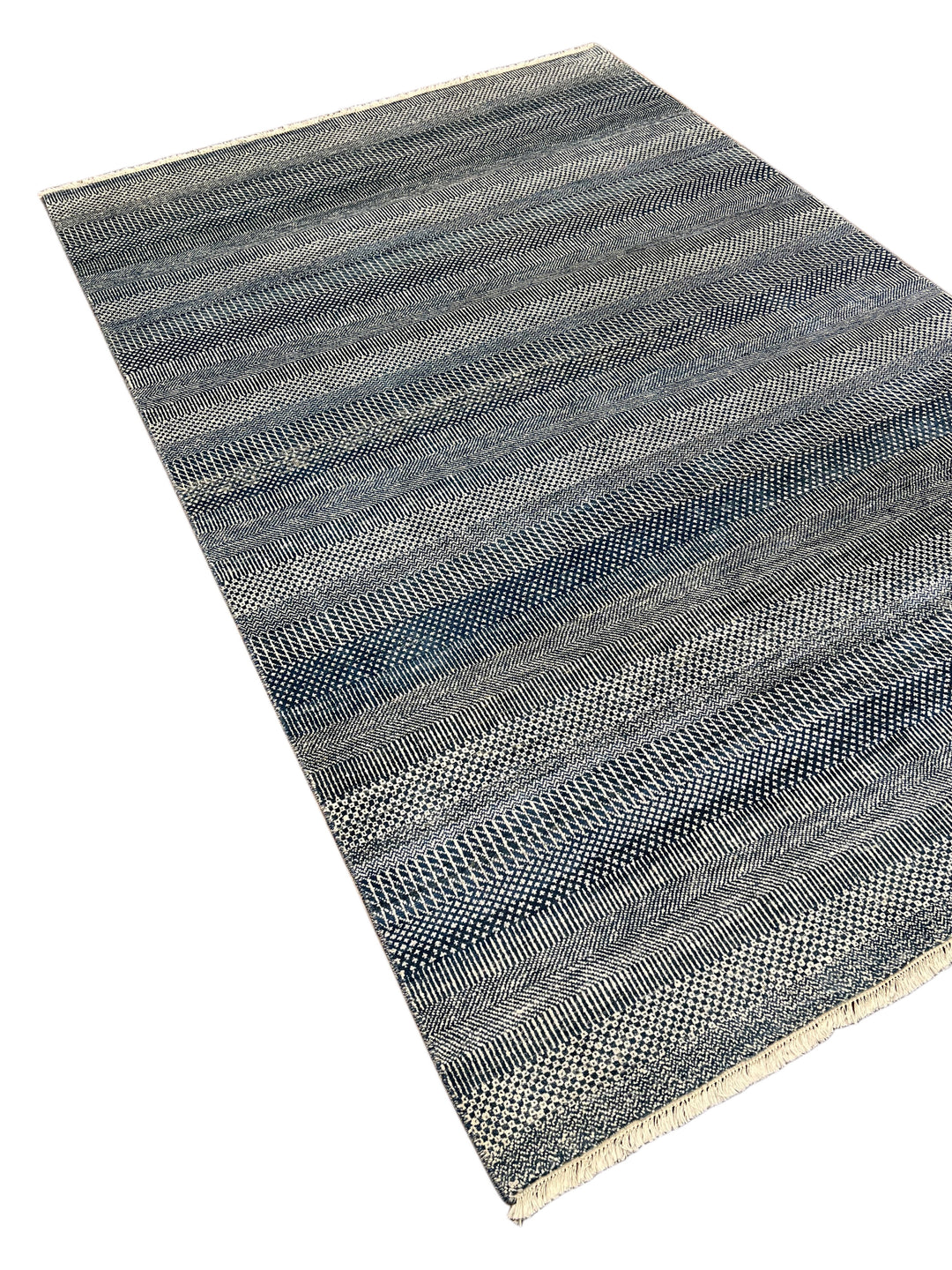 Indigo Cadence – Navy Blue &amp; Ivory Geometric Striped Modern Rug – 6’0” x 9’0”