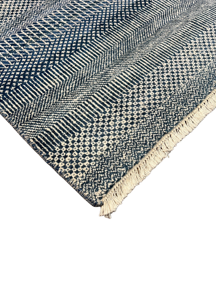 Indigo Cadence – Navy Blue &amp; Ivory Geometric Striped Modern Rug – 6’0” x 9’0”