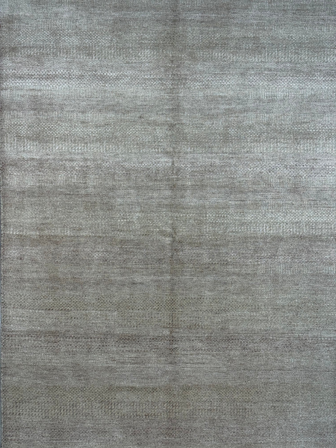 Serein - Taupe Gray &amp; Silver Textured Modern Rug – 6’2” x 9’2”