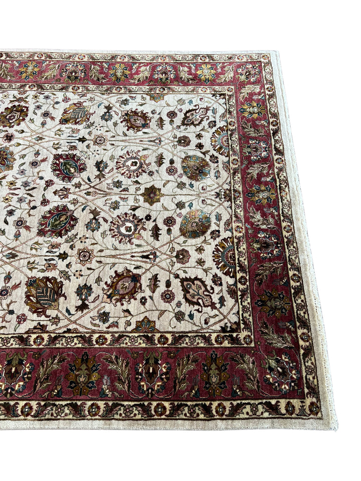 Burgundy Royal Garden – Ivory &amp; Burgundy Traditional Floral Rug – 6’0” x 8’8”