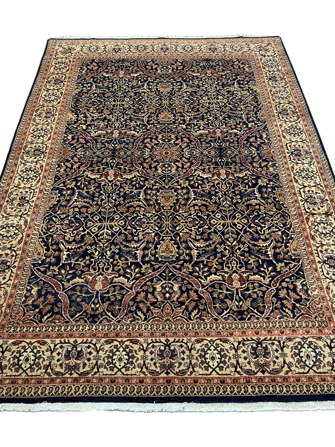 Midnight Royal Heritage – Navy Blue &amp; Ivory Traditional Floral Rug – 6’1” x 8’10”