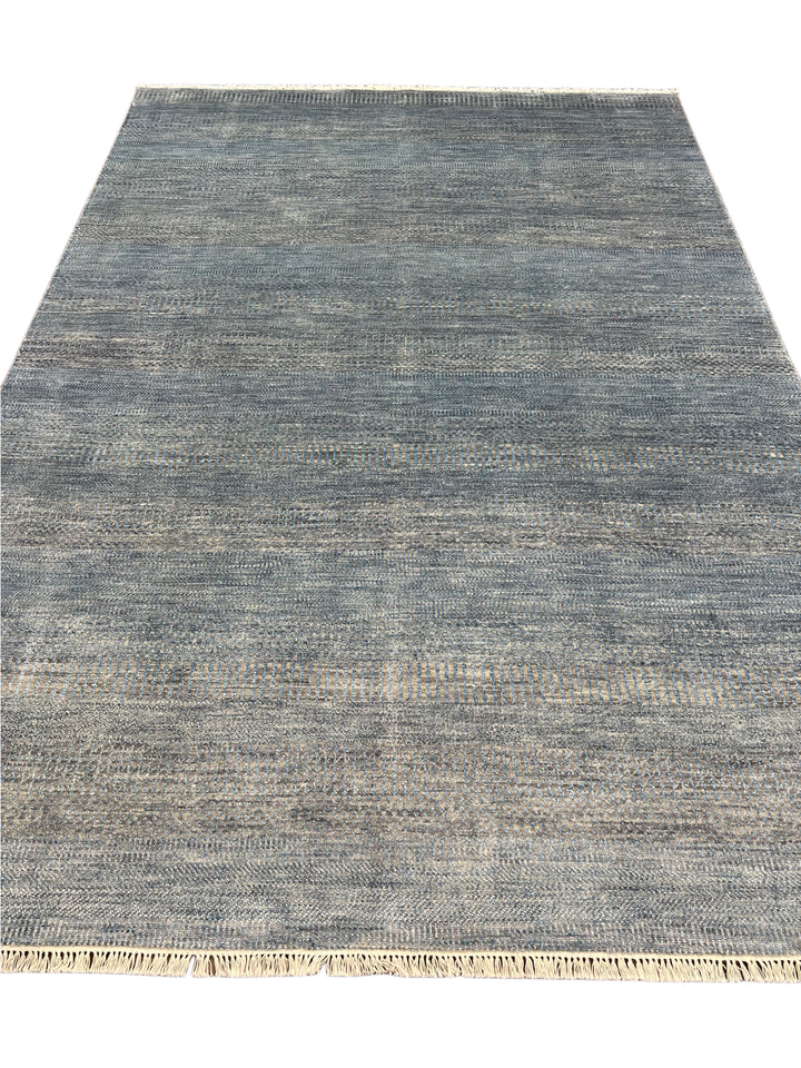 Slate Reverie – Contemporary Blue Grey Textured Area Rug – 6’1” x 8’10”