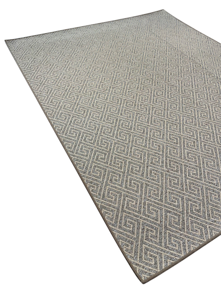 Misty Cadence – Grey Contemporary Textured Polypropylene Carpet – 9’2” x 11’6”