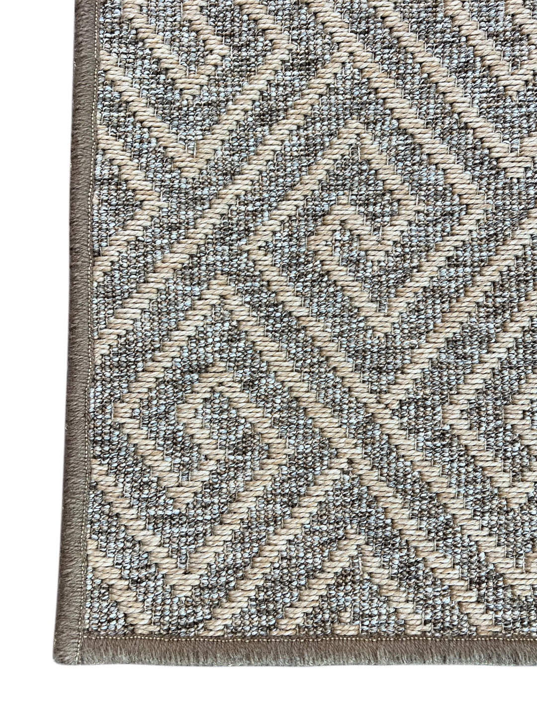 Misty Cadence – Grey Contemporary Textured Polypropylene Carpet – 9’2” x 11’6”