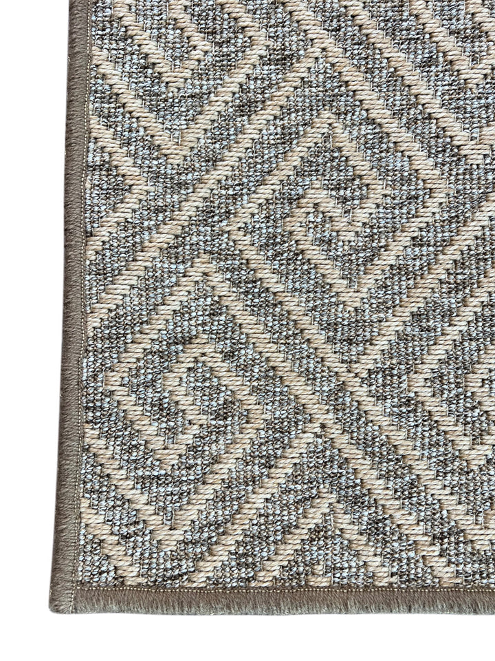 Misty Cadence – Grey Contemporary Textured Polypropylene Carpet – 9’2” x 11’6”