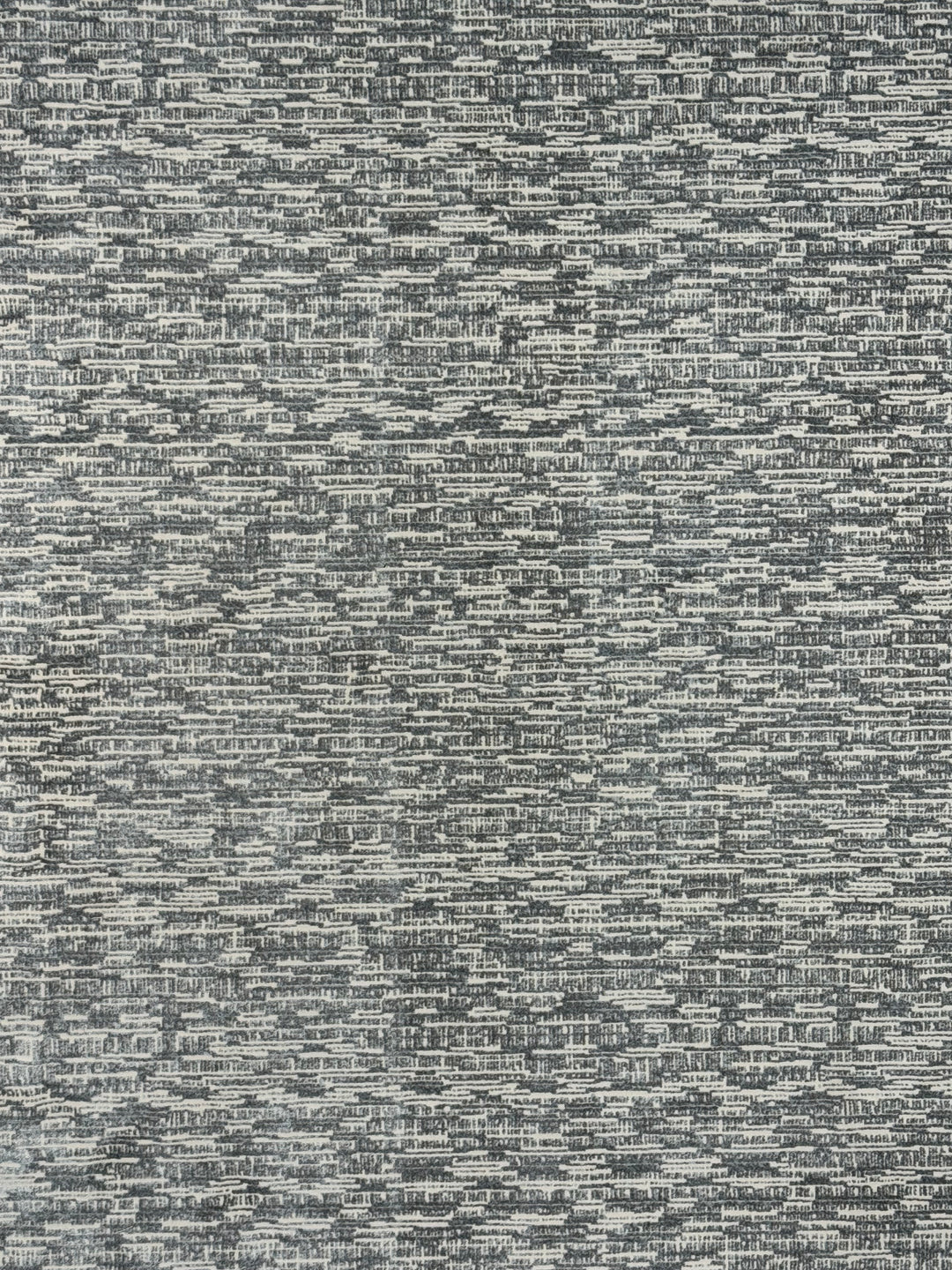 Blue Grey &amp; Ivory Abstract Textured Polypropylene Carpet – Slate Whisper – 7’0” x 9’10”