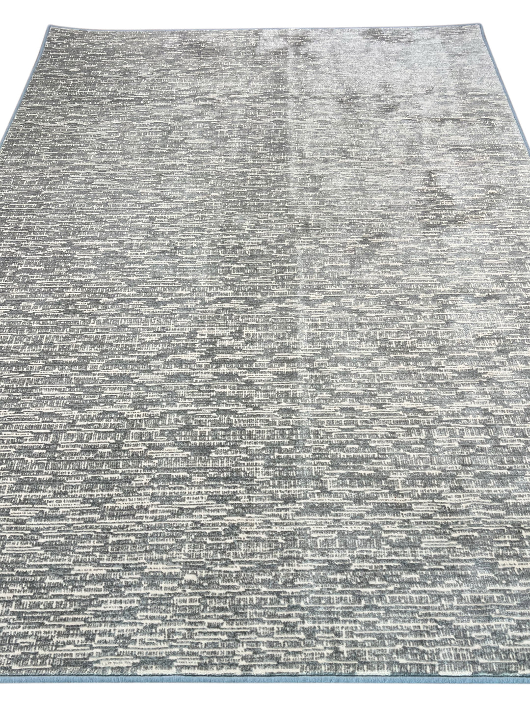 Blue Grey &amp; Ivory Abstract Textured Polypropylene Carpet – Slate Whisper – 7’0” x 9’10”