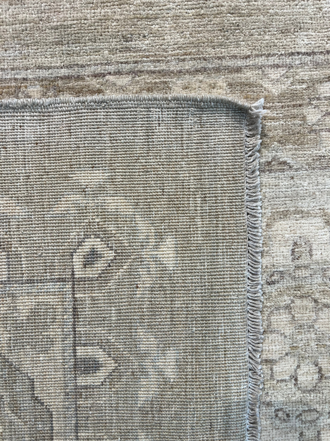 Celestial Mist – Silver Grey &amp; Ivory Medallion Rug – 12’1” x 14’9”