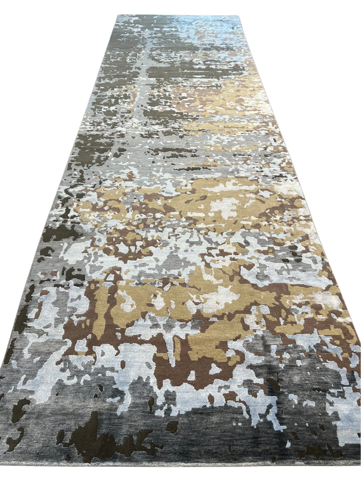 Gilded Echo – Contemporary Abstract Runner Rug in Charcoal, Silver Blue &amp; Gold | 6’0” × 19’10”