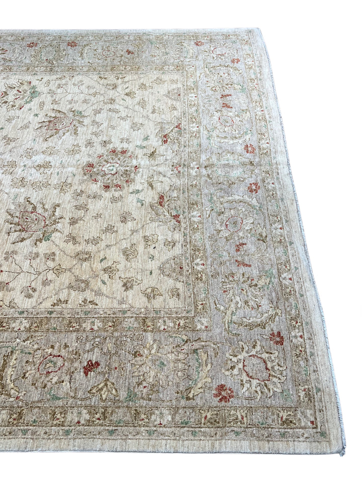 Ivory Elysian – Oversized Ivory &amp; Sage Agra Style Rug | 10’1” × 18’9”