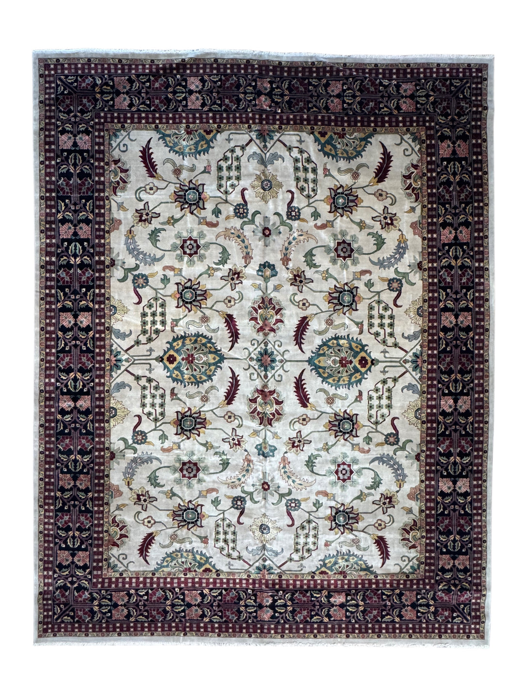 Noir Botanica – Ivory &amp; Black Floral Traditional Style Rug | 11’10” × 15’4”