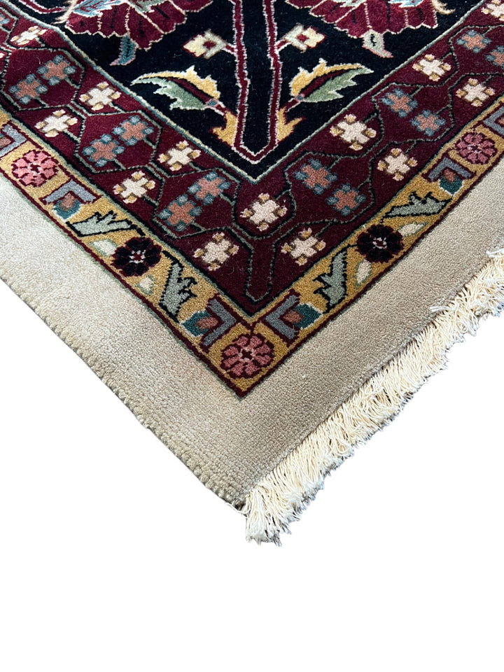 Noir Botanica – Ivory &amp; Black Floral Traditional Style Rug | 11’10” × 15’4”