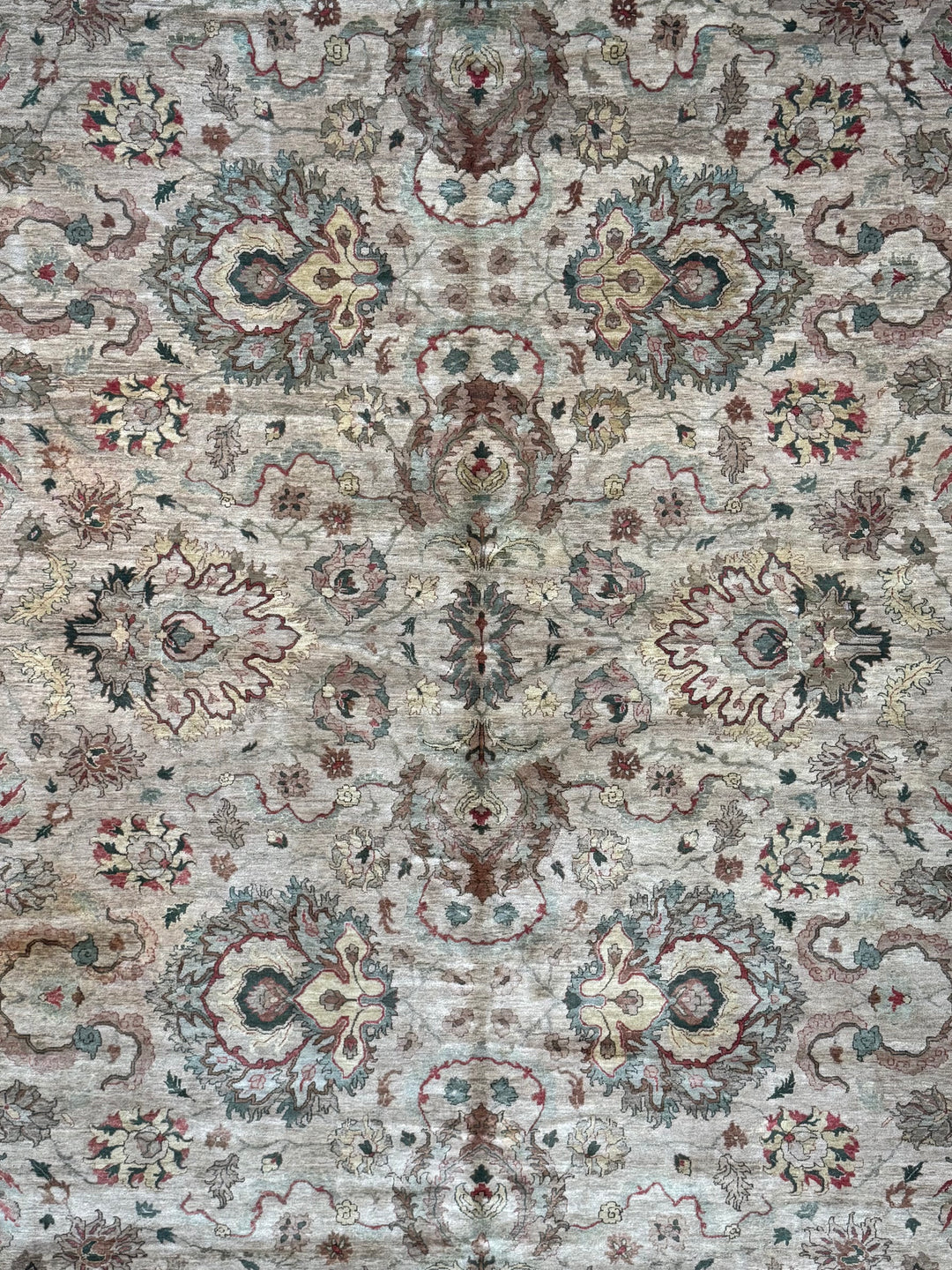 Ashbourne Garden – Silver Grey &amp; Taupe Floral Traditional Style Rug | 12’1” × 14’11”