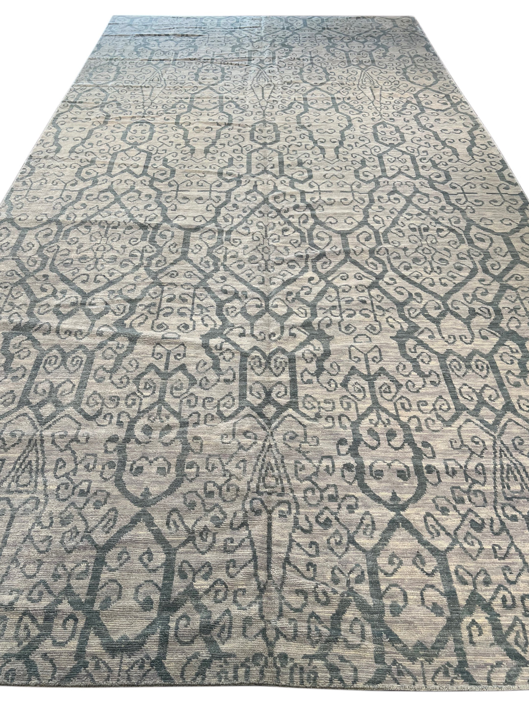 Frozen River – Ice Blue &amp; Silver Grey Geometric Modern Style Rug | 10’2” × 20’5”