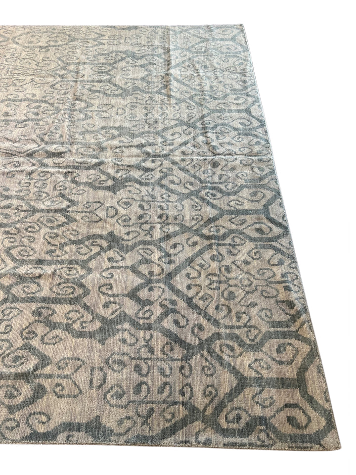Frozen River – Ice Blue &amp; Silver Grey Geometric Modern Style Rug | 10’2” × 20’5”